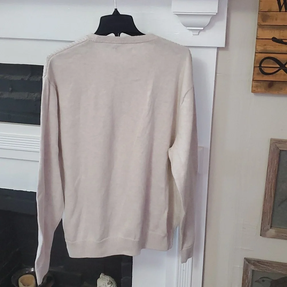 CHAPS sweater - Picture 9 of 9